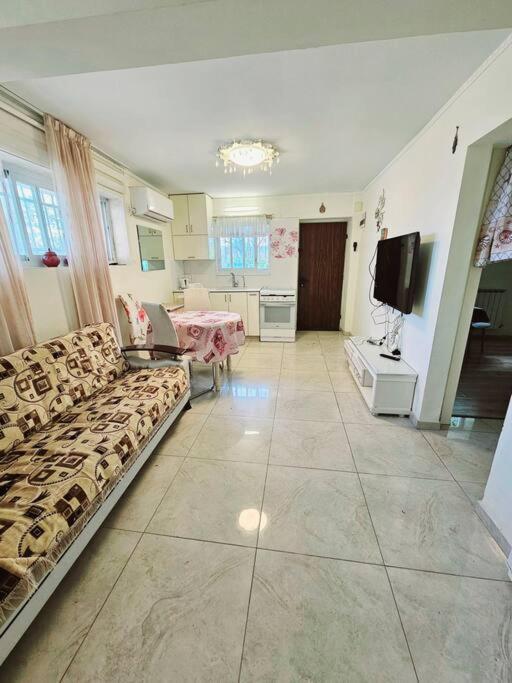 דירות ירושלים Almond Tree View מראה חיצוני תמונה